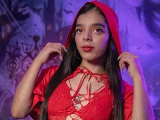 SophiiaBlazee  live sex cam