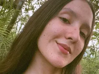 Mia18rose  live sex cam