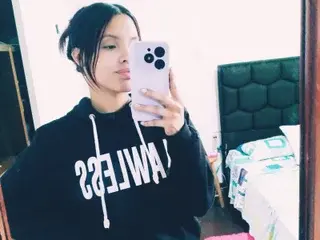 Alexa_grace22  live sex cam