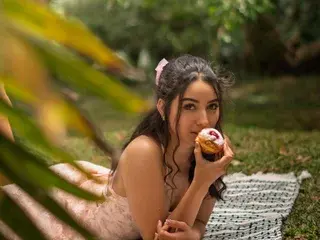 Ellen_Mackencie  live sex cam