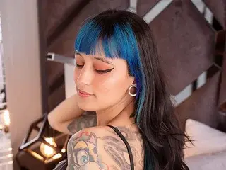 BlazingHaze  live sex cam