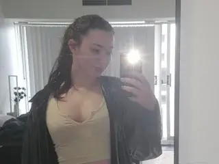HighWithMadison  live sex cam