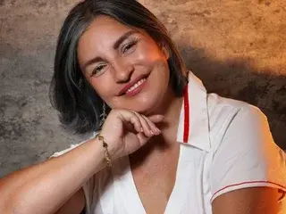 Carolina_cruss  live sex cam