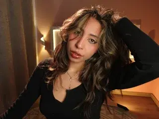 Deebborra66  live sex cam