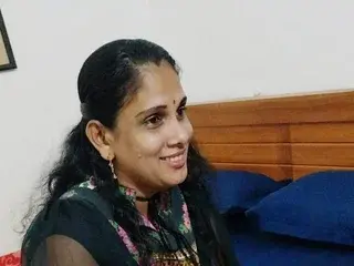 Meeranair  live sex cam