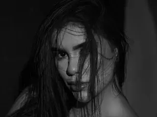 MarianaSM  live sex cam