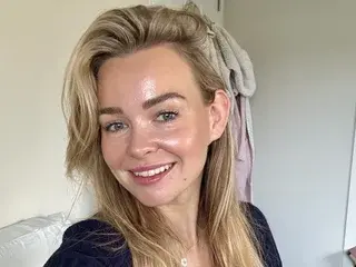 Sophiesummersxox  live sex cam