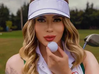 MadisonReeds  live sex cam