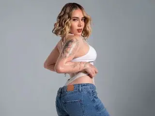 MadisonReeds  live sex cam