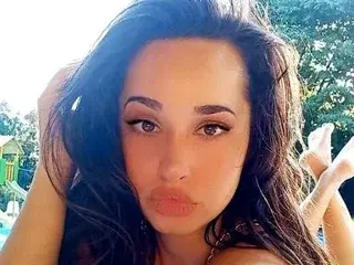 RachelleDomme  live sex cam