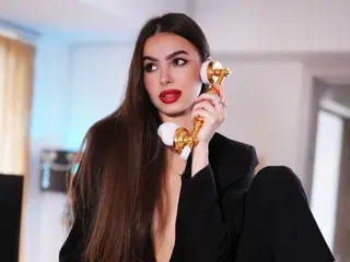 AlexxisRae  live sex cam