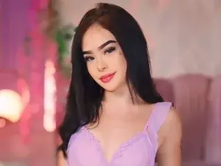 RoxieBlake18  live sex cam