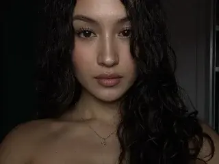 AnnCrisp  live sex cam