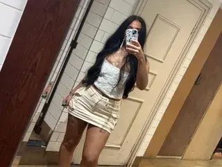 Pussycatxox  live sex cam