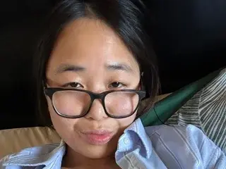 Naughtynerdygigi  live sex cam