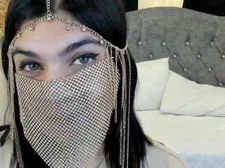 AniFoxx  live sex cam