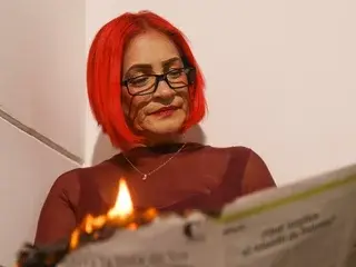 KariinaTaylor21  live sex cam