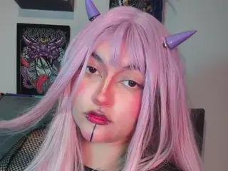 Xxgreengoodxx  live sex cam