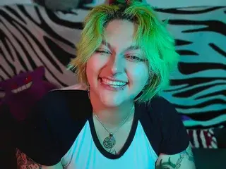 Xxgreengoodxx  live sex cam