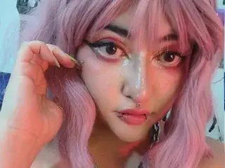 Xxgreengoodxx  live sex cam