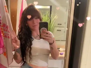 Allykittyy  live sex cam