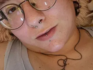 Silver_Willow  live sex cam