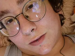 Silver_Willow  live sex cam