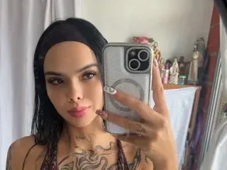 MaddyStar  live sex cam