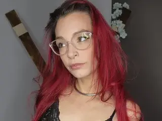 Missivyrosexxx  live sex cam