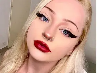 ChloeLevine  live sex cam