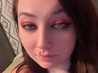 SassyItalian  live sex cam