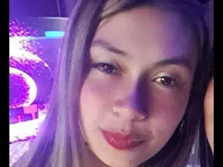 CherrynAriana  live sex cam