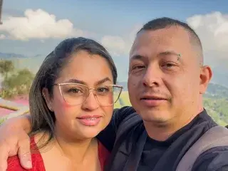 Lauren_daniel  live sex cam