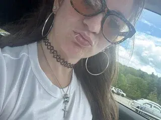 Kkrazyy67  live sex cam