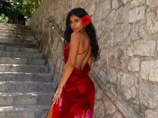 MelanyKhan  live sex cam