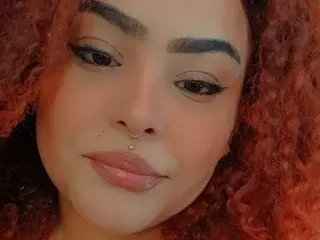 Nia_cassell  live sex cam