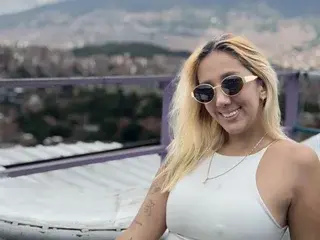 Amanda_klaire  live sex cam