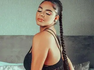 SERENNAWALACE  live sex cam