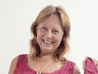 LoizaShafran  live sex cam