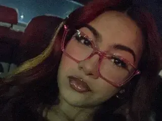 Shadowlailai  live sex cam