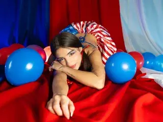 Charlott_22  live sex cam