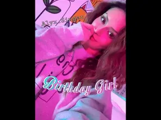 Alyx_Singer  live sex cam