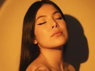 AilynRed  live sex cam