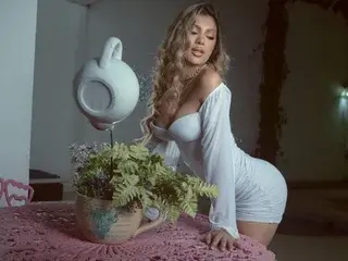 MarianaRoa  live sex cam
