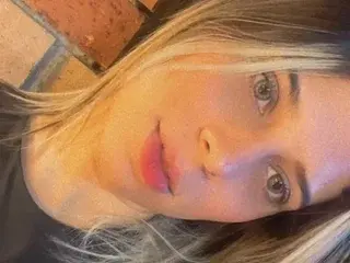 AMBARASM  live sex cam