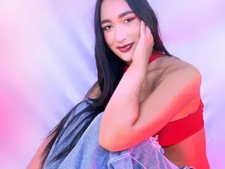 Nikibricee  live sex cam