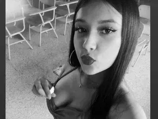 MiaNaugthyXx  live sex cam