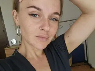 MaribelRiverr  live sex cam