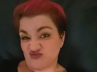 RicanShy  live sex cam