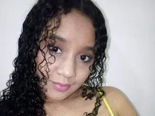 Kimboobs18  live sex cam